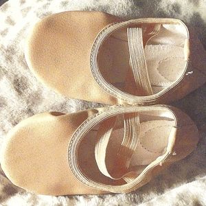 3/$24 "Ballet Pink" toddler ballet or wedding party dancefloor slippers, size 5